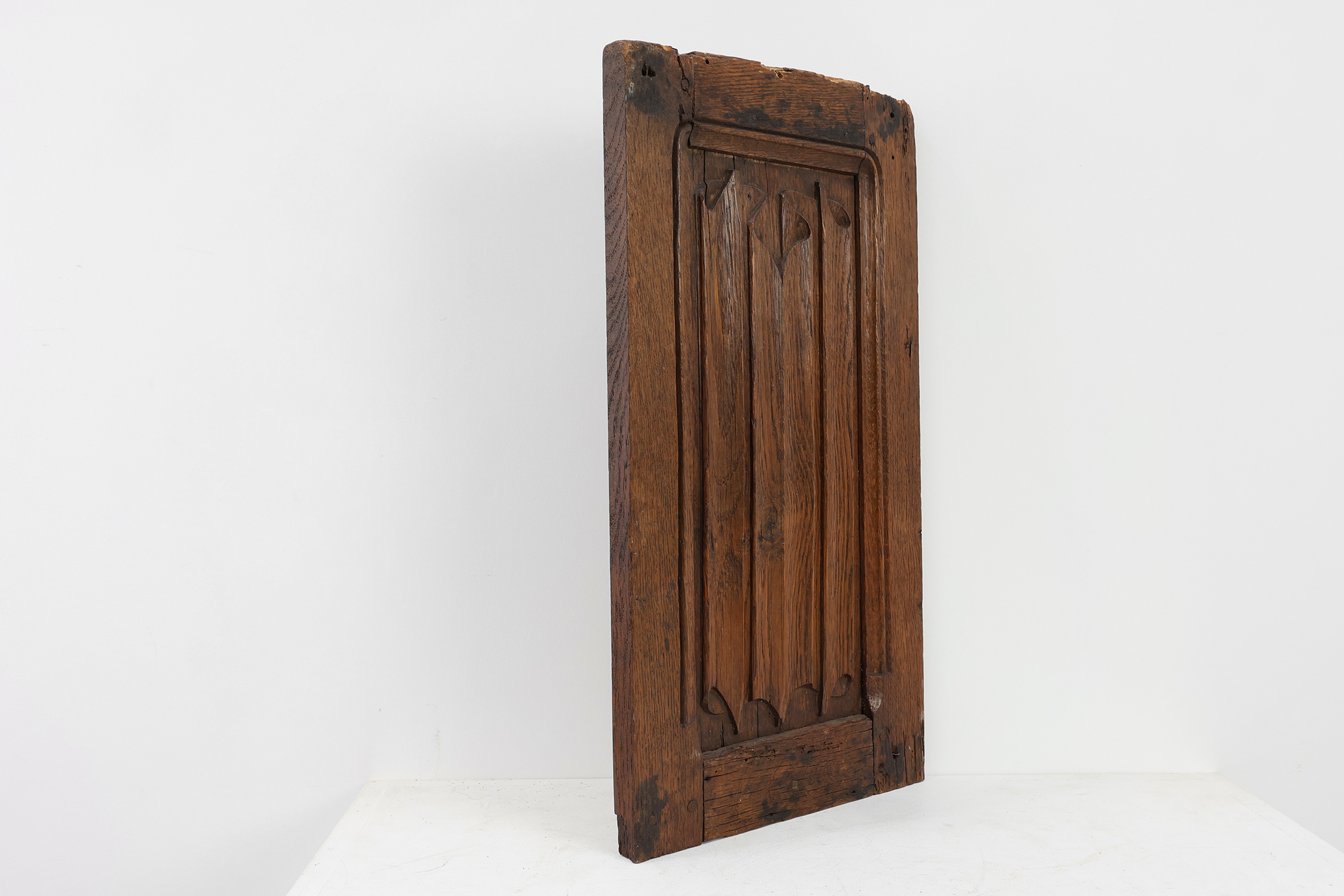 Early 16th Gothic century carved oak relief panel, Francethumbnail